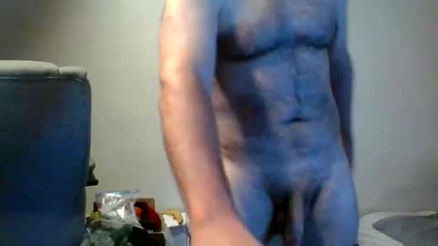 Snapshot of nick5514 chatting on 09/23/25, 05:32 Nick online show from 09/23/25, 05:32