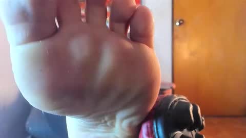 Snapshot of nick_1606 chatting on 10/01/25, 07:03 nick online show from 10/01/25, 07:03