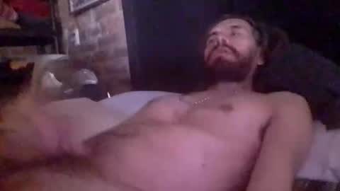 Snapshot of nick_943650 chatting on 10/18/25, 02:18 nick vilanova online show from 10/18/25, 02:18