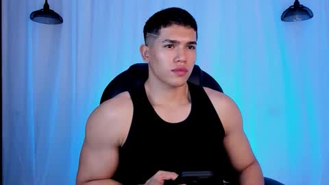 nick fenix online show from 04/19/26, 04:01