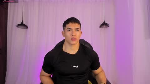 nick fenix online show from 04/21/26, 02:04