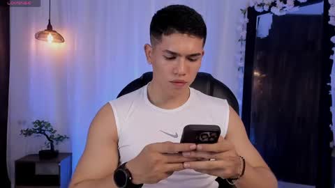 Snapshot of nick_fenix chatting on 04/28/26, 02:27 nick fenix online show from 04/28/26, 02:27