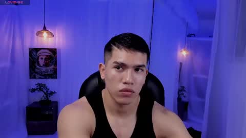 nick fenix online show from 06/17/26, 02:36
