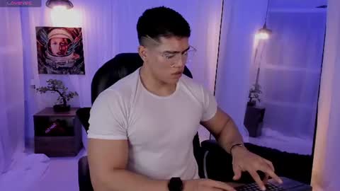 nick fenix online show from 07/28/26, 03:13
