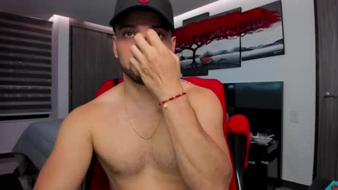 Snapshot of nick_klaus chatting on 09/24/25, 11:52 Nick Klaus online show from 09/24/25, 11:52