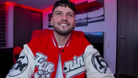 Snapshot of nick_klaus chatting on 10/11/25, 10:52 Nick Klaus online show from 10/11/25, 10:52