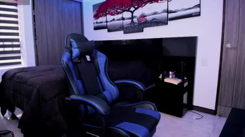 Nick Klaus online show from 04/21/26, 10:56