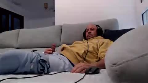 nick_rick01 online show from 04/25/26, 11:35