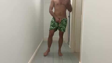 nick_throw_ online show from 10/03/25, 09:39