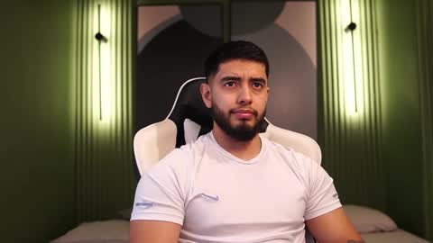 Jhohan online show from 10/19/25, 02:50