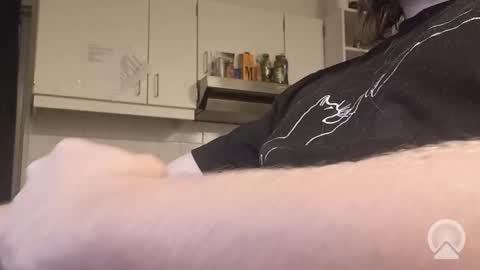 Snapshot of nick_x_b chatting on 12/14/25, 07:14 nick_x_b online show from 12/14/25, 07:14