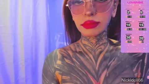 Snapshot of nicki_1 chatting on 09/22/25, 06:15   Help me reach 100 thumbs up online show from 09/22/25, 06:15