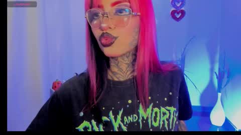 Snapshot of nicki_1 chatting on 10/03/25, 07:38   Help me reach 100 thumbs up online show from 10/03/25, 07:38