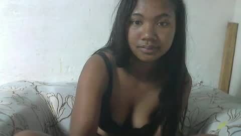 Snapshot of nickiqqyuu chatting on 06/15/26, 12:24 nickiqqyuu online show from 06/15/26, 12:24
