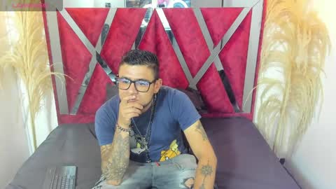 nickk_jonson online show from 04/20/26, 01:03