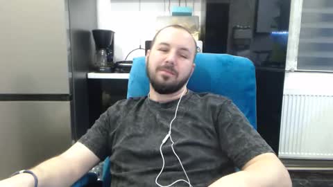 Snapshot of nickolas22 chatting on 02/05/26, 10:36 Julian online show from 02/05/26, 10:36