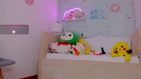 Nicolas online show from 02/10/25, 06:24