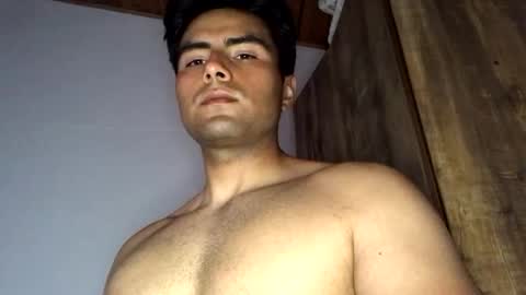 Snapshot of nicktristen_16 chatting on 05/29/26, 04:27 nicktristen_16 online show from 05/29/26, 04:27