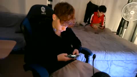nickvox_ online show from 06/23/26, 01:25