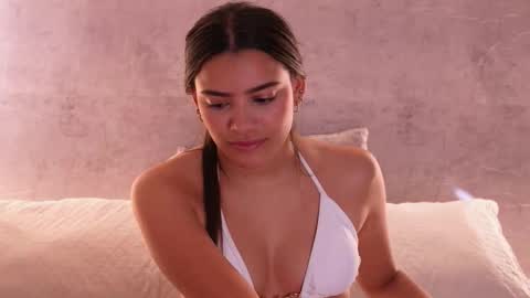 nicky and blake online show from 10/28/25, 08:11