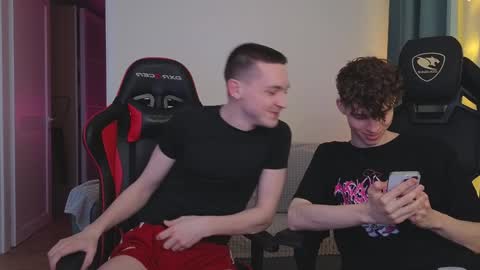 Nicki  Danny online show from 02/01/25, 05:16