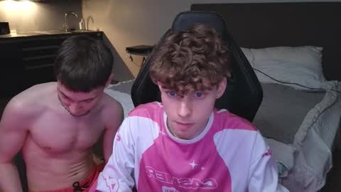 Nicki  Danny online show from 10/05/25, 02:04