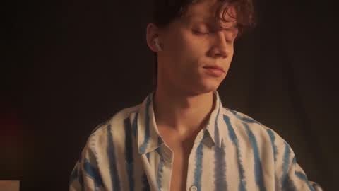 Nicky Neal online show from 02/10/25, 08:10