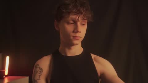 Nicky Neal online show from 02/11/25, 08:10