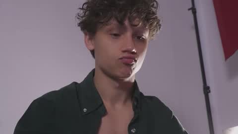 Nicky Neal online show from 09/14/25, 11:31