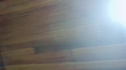 Snapshot of nicky_oli chatting on 03/04/25, 12:33 nicky_oli online show from 03/04/25, 12:33