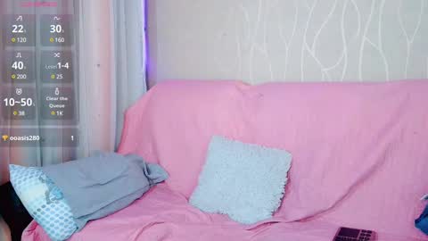 Snapshot of nicky_oli chatting on 03/12/25, 04:35 nicky_oli online show from 03/12/25, 04:35