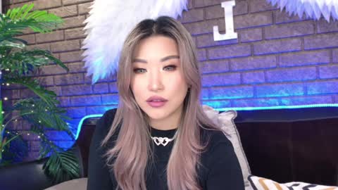 Snapshot of nicky_owl chatting on 01/26/25, 02:19 Today is my 41st birthday And in 2 hours Im waiting for you on the stream Stock up on tokens and a good mood Nicky online show from 01/26/25, 02:19