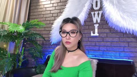 Snapshot of nicky_owl chatting on 02/03/25, 08:24 Today is my 41st birthday And in 2 hours Im waiting for you on the stream Stock up on tokens and a good mood Nicky online show from 02/03/25, 08:24