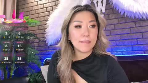 Snapshot of nicky_owl chatting on 09/29/25, 02:33 Today is my 41st birthday And in 2 hours Im waiting for you on the stream Stock up on tokens and a good mood Nicky online show from 09/29/25, 02:33