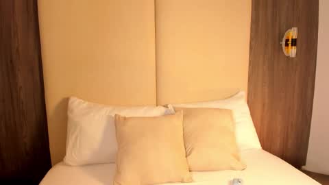 Nicky  online show from 02/22/26, 02:45