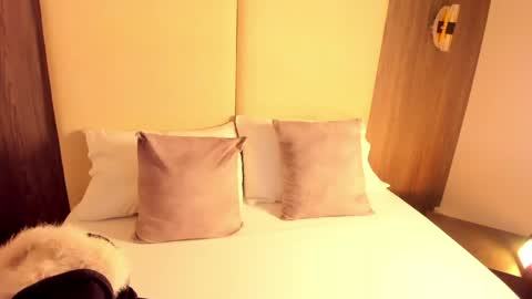 Nicky  online show from 04/22/26, 02:36