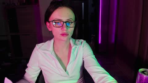 Nicky Weekends online show from 01/23/25, 01:30