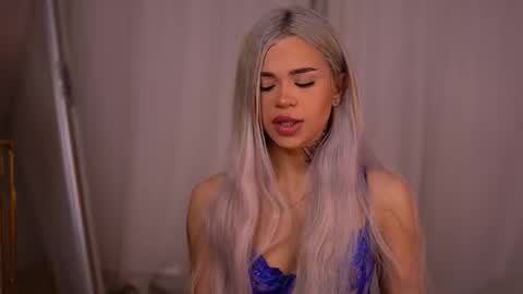 Nicky online show from 10/24/25, 05:53