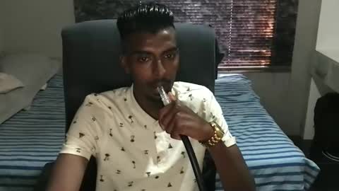 james online show from 11/17/25, 04:57