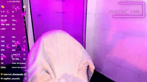 Nicky online show from 04/10/26, 05:01