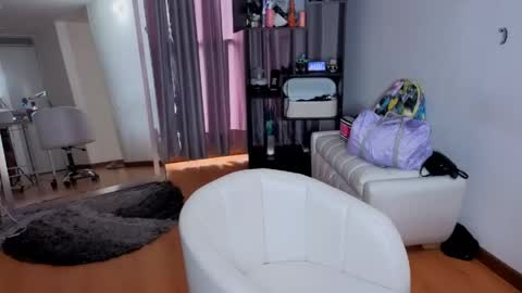 Nicky online show from 04/23/26, 03:14