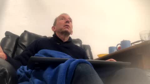 Snapshot of nico181969 chatting on 03/08/25, 08:14 Nico online show from 03/08/25, 08:14