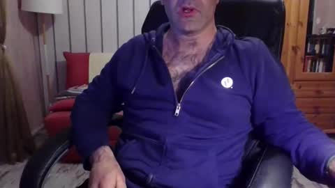 nico82_fr online show from 04/02/26, 10:51