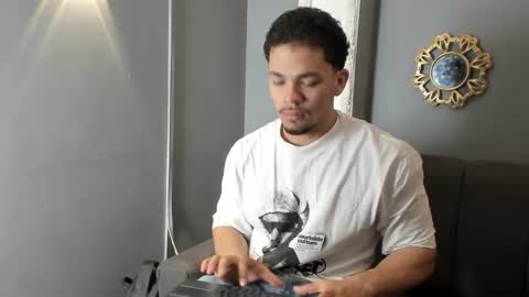 nico_blaze7 online show from 11/22/25, 12:26