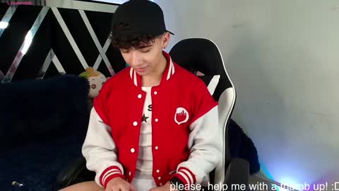Snapshot of nico_cruz chatting on 01/11/25, 06:56 nico online show from 01/11/25, 06:56