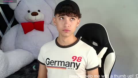 Snapshot of nico_cruz chatting on 01/30/25, 10:08 nico online show from 01/30/25, 10:08