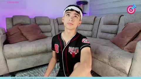 Snapshot of nico_cruz chatting on 09/11/25, 08:25 nico online show from 09/11/25, 08:25