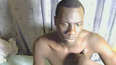 Snapshot of nico_dez chatting on 03/28/26, 10:26 Mailo and naysa online show from 03/28/26, 10:26