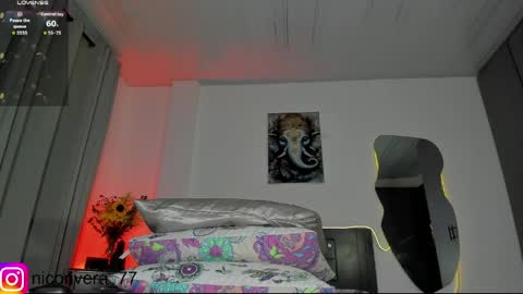 Nicolas online show from 04/21/26, 02:04