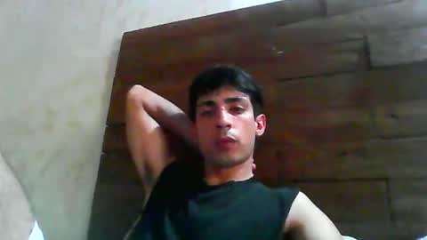 Snapshot of nicofox777 chatting on 11/14/25, 08:29 nicofox777 online show from 11/14/25, 08:29